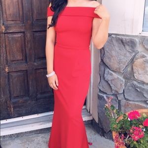 Red off the shoulder gown! Stunning!